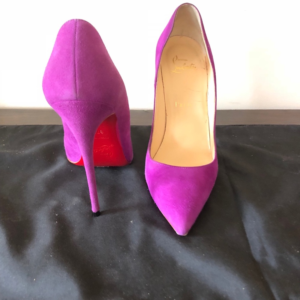 Christian Louboutin purple suede so kate